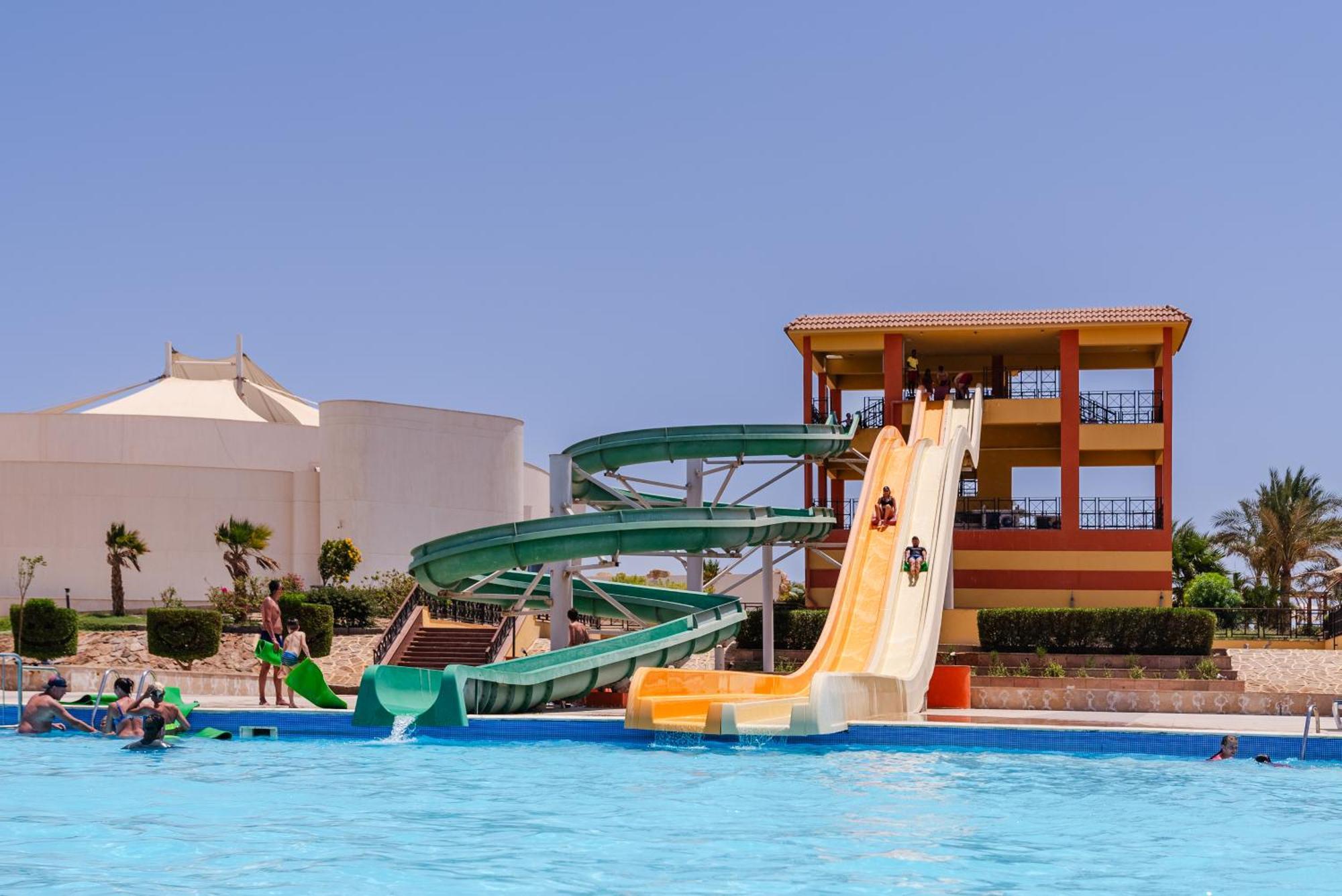 Malikia Resort Abu Dabbab Marsa Alem Dış mekan fotoğraf
